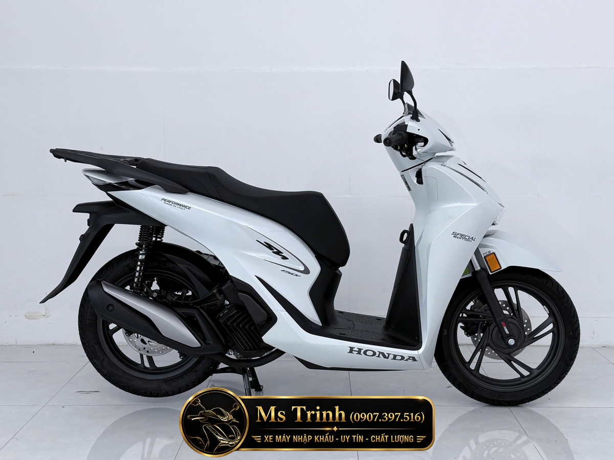 Honda SH150i Special Edition HMR nhập Ý giá bao nhiêu?