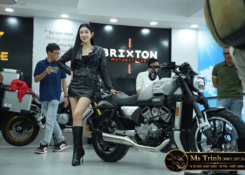 Toàn cảnh Hyosung GV350X màu bạc tại Việt Nam